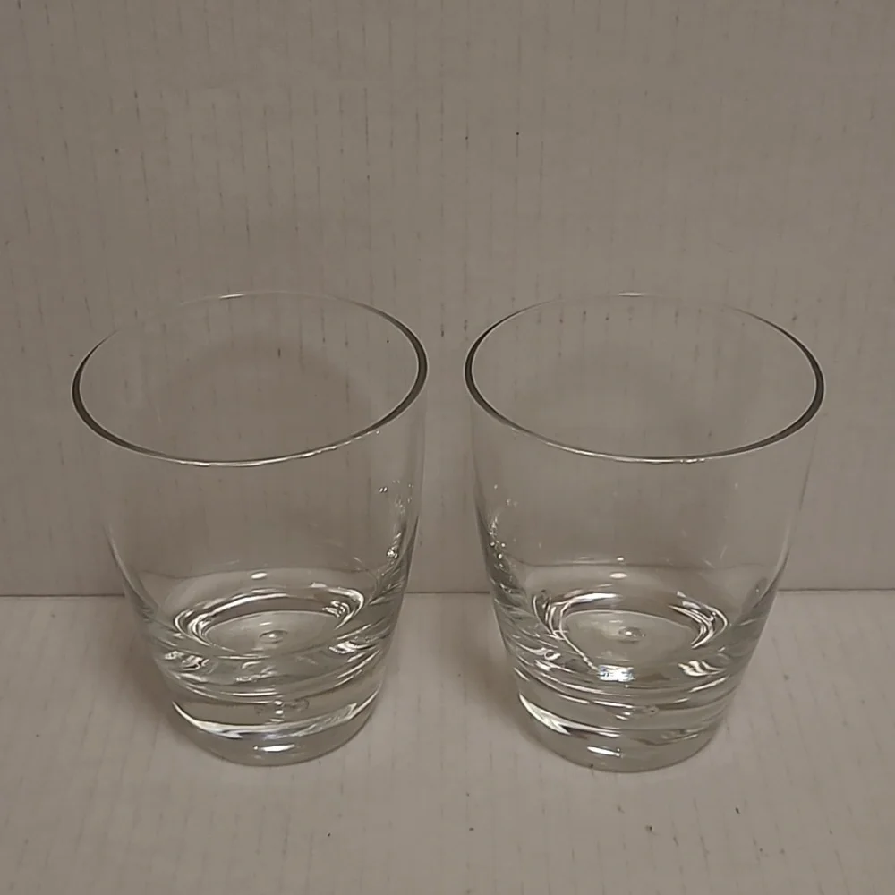N/A pair signed